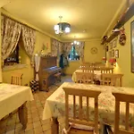 Hotel Magnes
