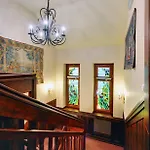 Hotel Magnes