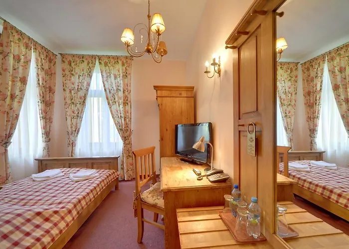 ホテル Magnes シクラルスカ・ポレンバ