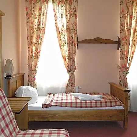 Magnes Hotel